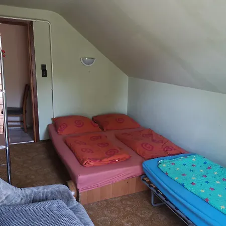 Aradi 公寓 希欧福克